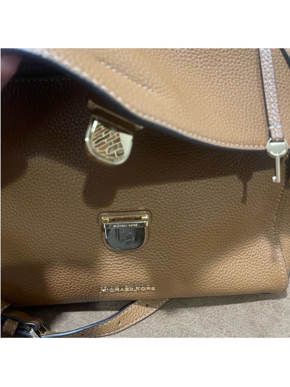 🧸Michael Kors Pebbled Leather Satchel - Picture 4 of 9